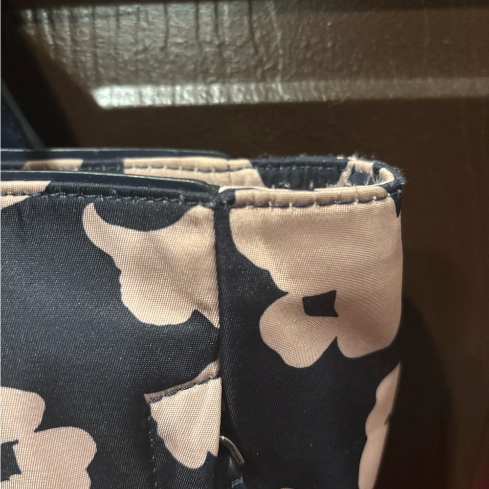 Kate Spade EUC Fabric Navy Tote with Pink Flowers - Picture 5 of 8